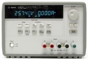 使用済み電源アジレント E3634A